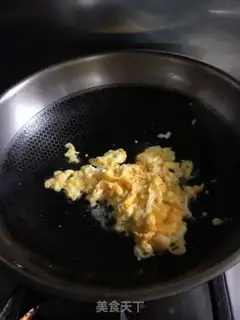 Make Weenie egg fried rice step 6