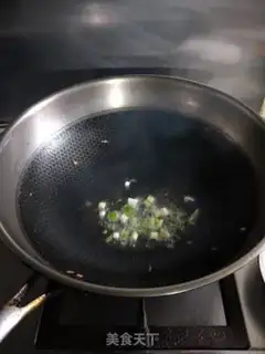 Make Weenie egg fried rice step 7