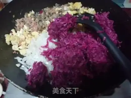 Make A radish egg pie step 6