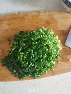 Make An egg box of celery step 3