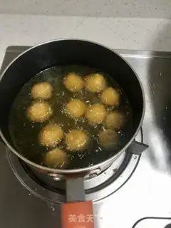 Make Golden Potato Ball step 6