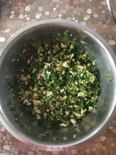 Make An egg box of celery step 6