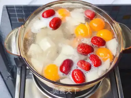 Make Iced sugar, gold and orange Sydney soup step 4