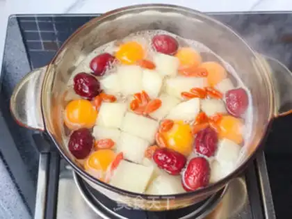 Make Iced sugar, gold and orange Sydney soup step 6