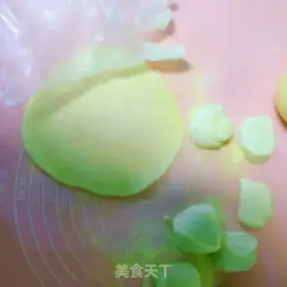 Make Snowmen step 9