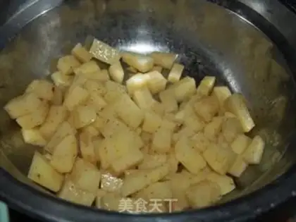 Make Black pepper beef shrimp pizza step 4