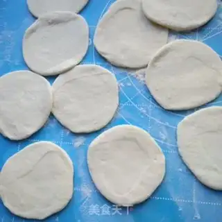 Make Wrote rolls step 3