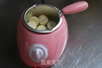 Make Heart chocolate step 1