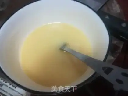 Make Homemade hand grab cake step 3