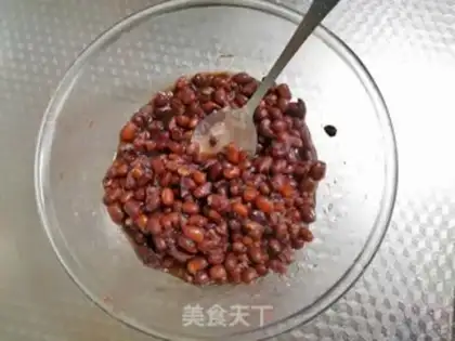 Make Bean and corn buns step 1