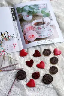 Make Heart chocolate step 7