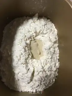 Make Toast soup from Hokkaido step 1