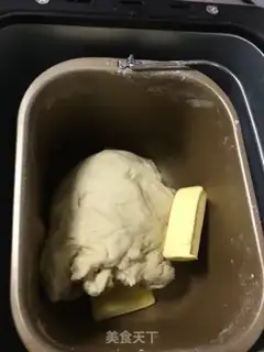 Make Toast soup from Hokkaido step 3
