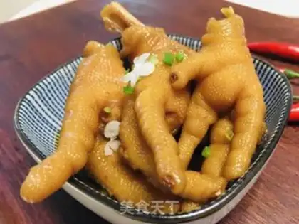 Make The feet of a halogened chicken step 4