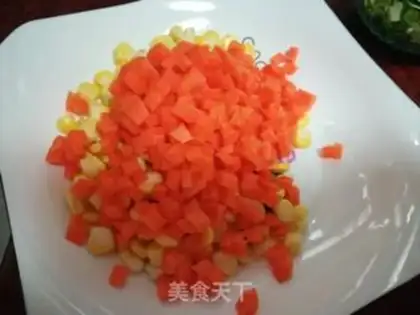Make Black pepper beef sausage fried rice step 1