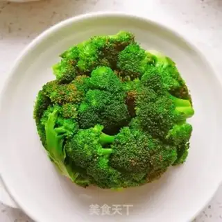 Make Garlic broccoli step 5