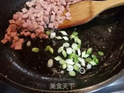 Make Squeeze lunch and fried rice step 5