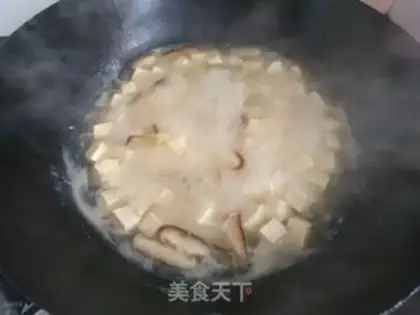 Make Soup with mushrooms and tofu step 6