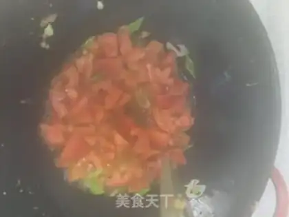 Make Tomato egg noodle step 3