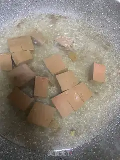 Make Duck blood fan soup step 1