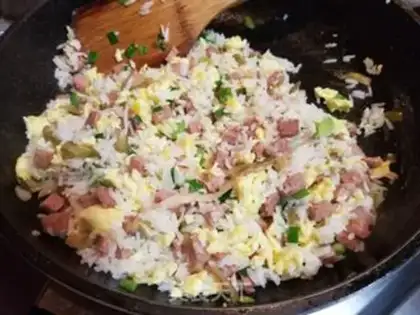 Make Squeeze lunch and fried rice step 9