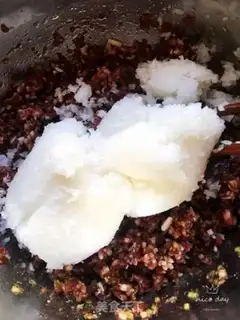 Make Soft beef carrot pie step 3