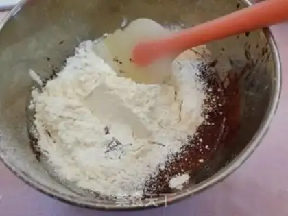 Make Red velvet cheesecake step 5