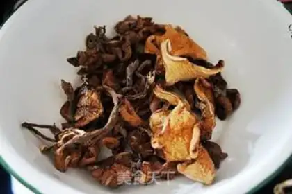 Make Chicken stew mushrooms step 0