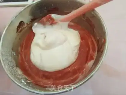 Make Red velvet cheesecake step 9