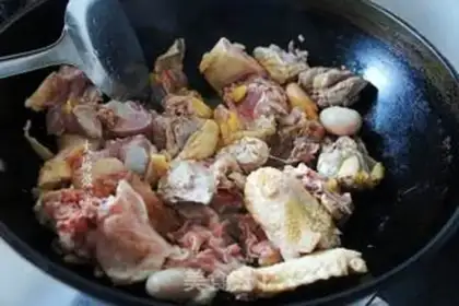 Make Chicken stew mushrooms step 2