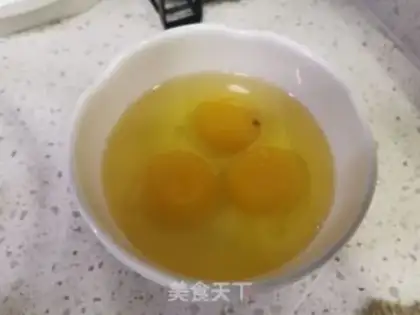 Make Tomato fried eggs step 0