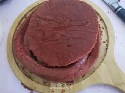 Make Red velvet cheesecake step 16