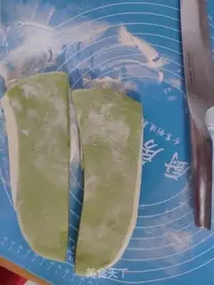 Make Pineapple noodles step 2