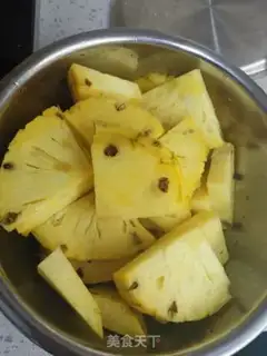 Make Pineapple sugar step 1