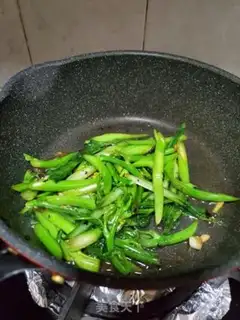 Make Garlic beans, mustard step 4