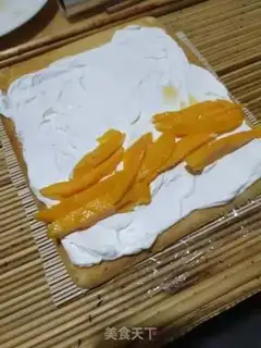 Make Mango egg rolls step 5