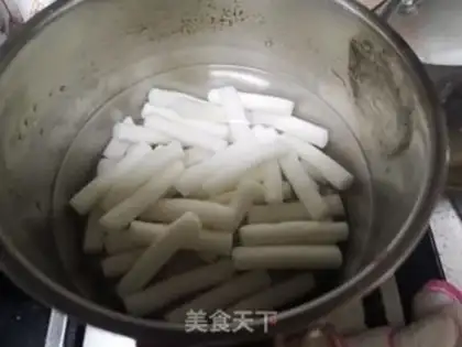 Make Hot cabbage step 1