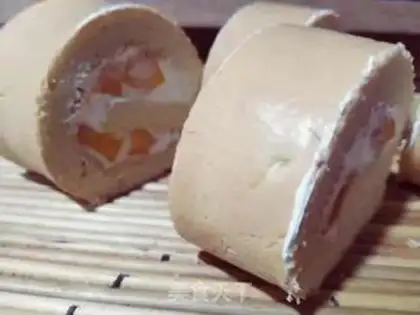 Make Mango egg rolls step 8