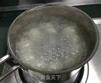 Make Fresh meat soup step 3