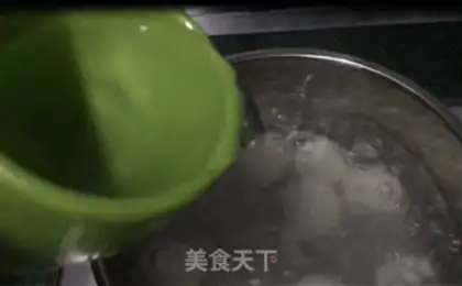 Make Fresh meat soup step 4
