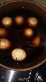 Make Five spicy tea eggs step 2