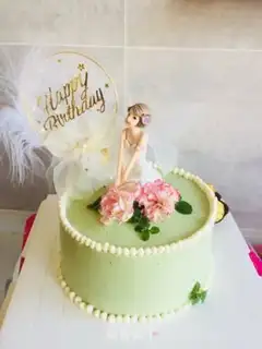 Make A summary of the experience of the perfect twilight cake step 10