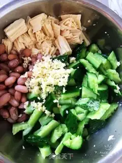 Make The cucumber cucumber and peanut rice step 6