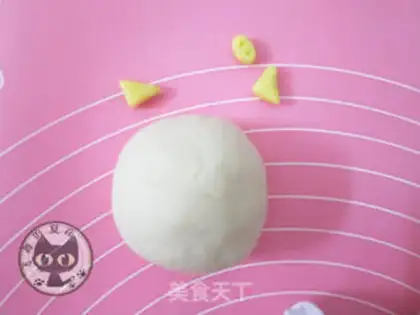 Make Flower buns step 2
