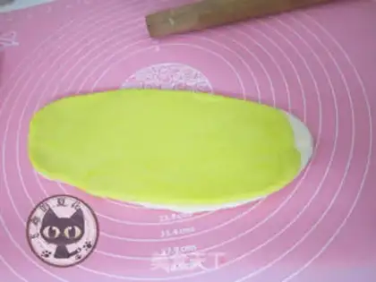 Make Flower buns step 5