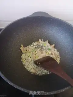 Make Hands on the face step 5