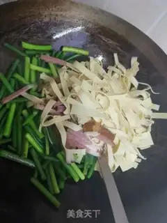 Make Fresh mango juice step 4