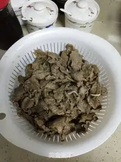 Make Pretzel beef step 2