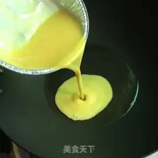 Make Eggsauce fried rice step 4