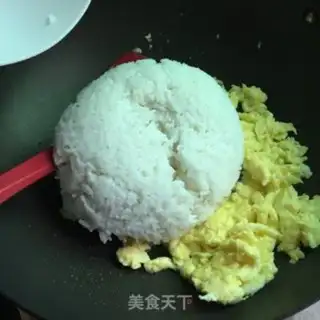 Make Eggsauce fried rice step 6